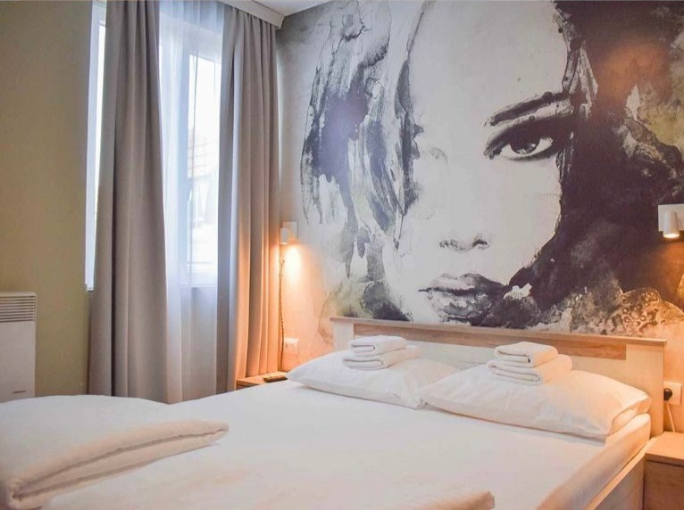 Apartman 10/44 •⭐⭐⭐